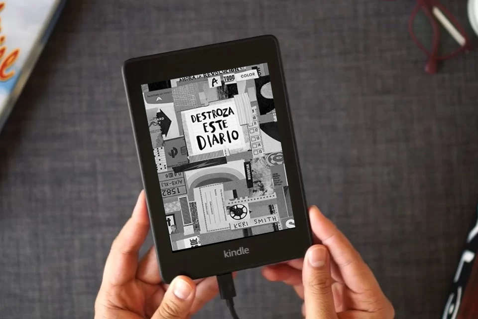 Lea en línea Destroza este diario. Ahora a todo color (Libros Singulares) como un eBook Kindle