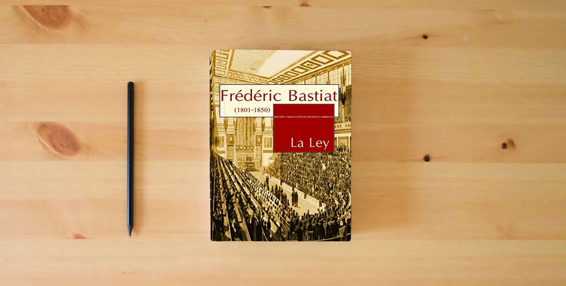 The book La Ley is on the table
