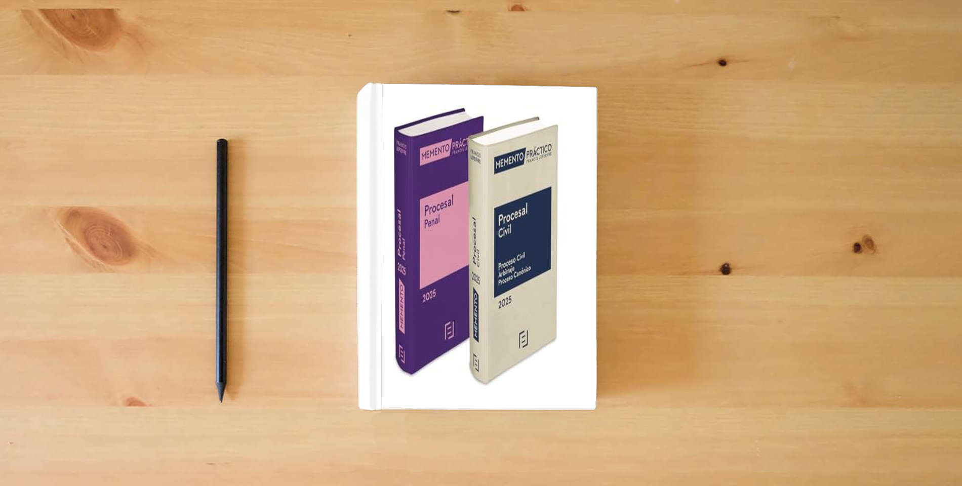 The book Pack Memento Procesal Civil 2025+ Memento Procesal Penal 2025 (MANUALES) is on the table