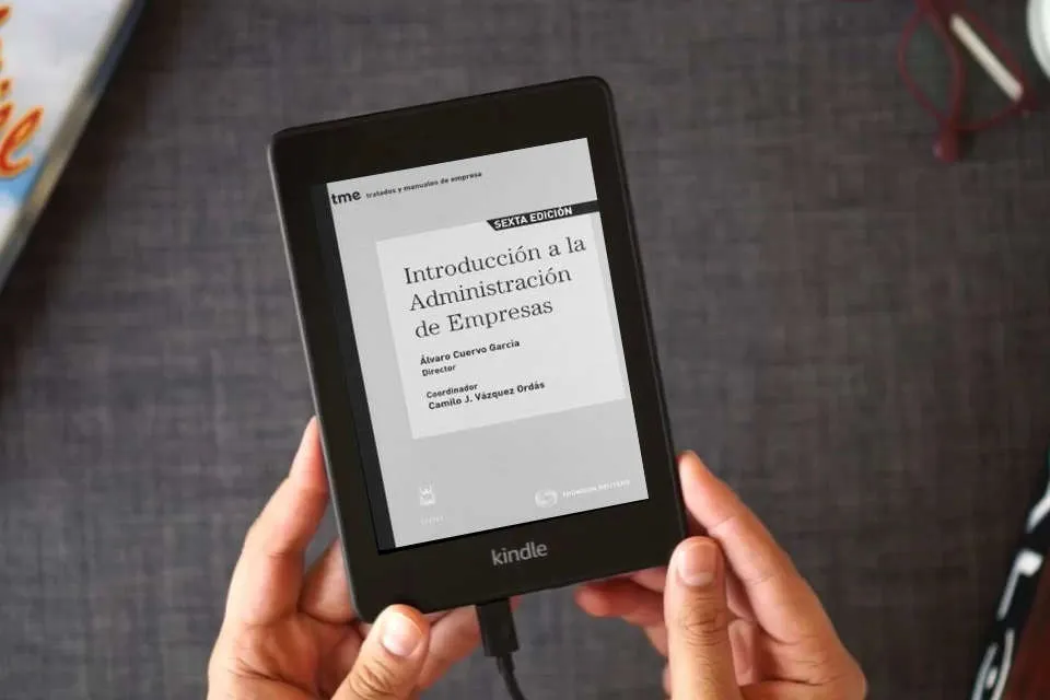 Lea en línea Introducción a la administración de empresas: Incluye CD (Tratados y Manuales de Empresa) como un eBook Kindle