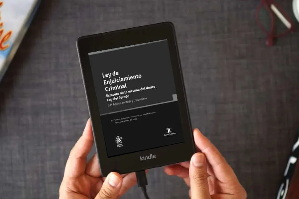 Lea en línea Ley de Enjuiciamiento Criminal. Estatuto de la Víctima del Delito. Ley del Jurado. Incluye índice analítico 7ª Edición como un eBook Kindle